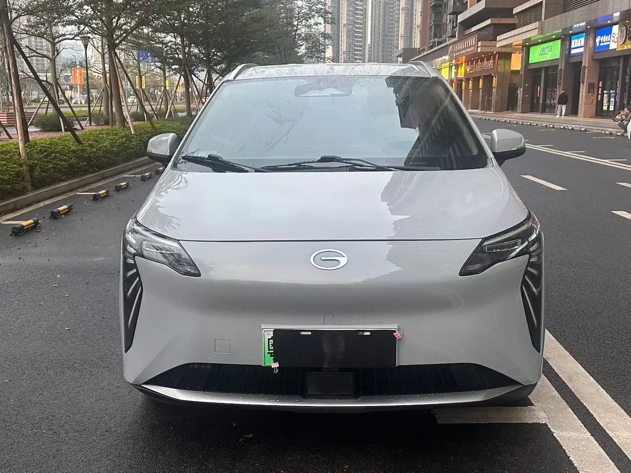 AION Y  из Китая