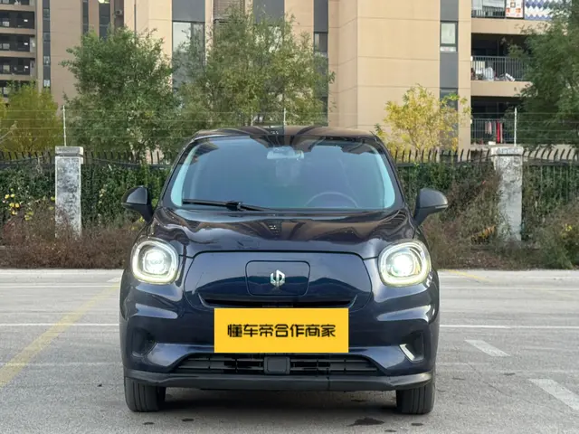 Leapmotor Zero running T03  из Китая