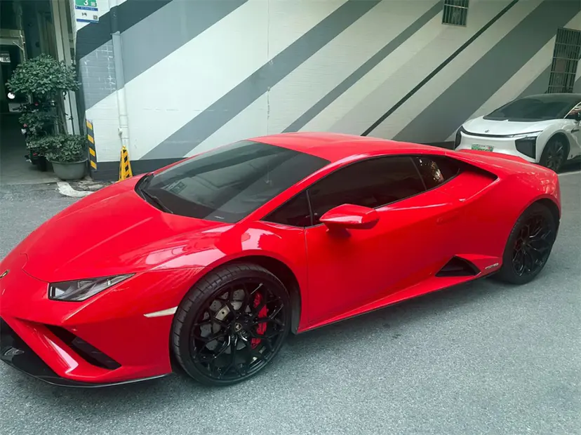 Lamborghini Huracán  из Китая