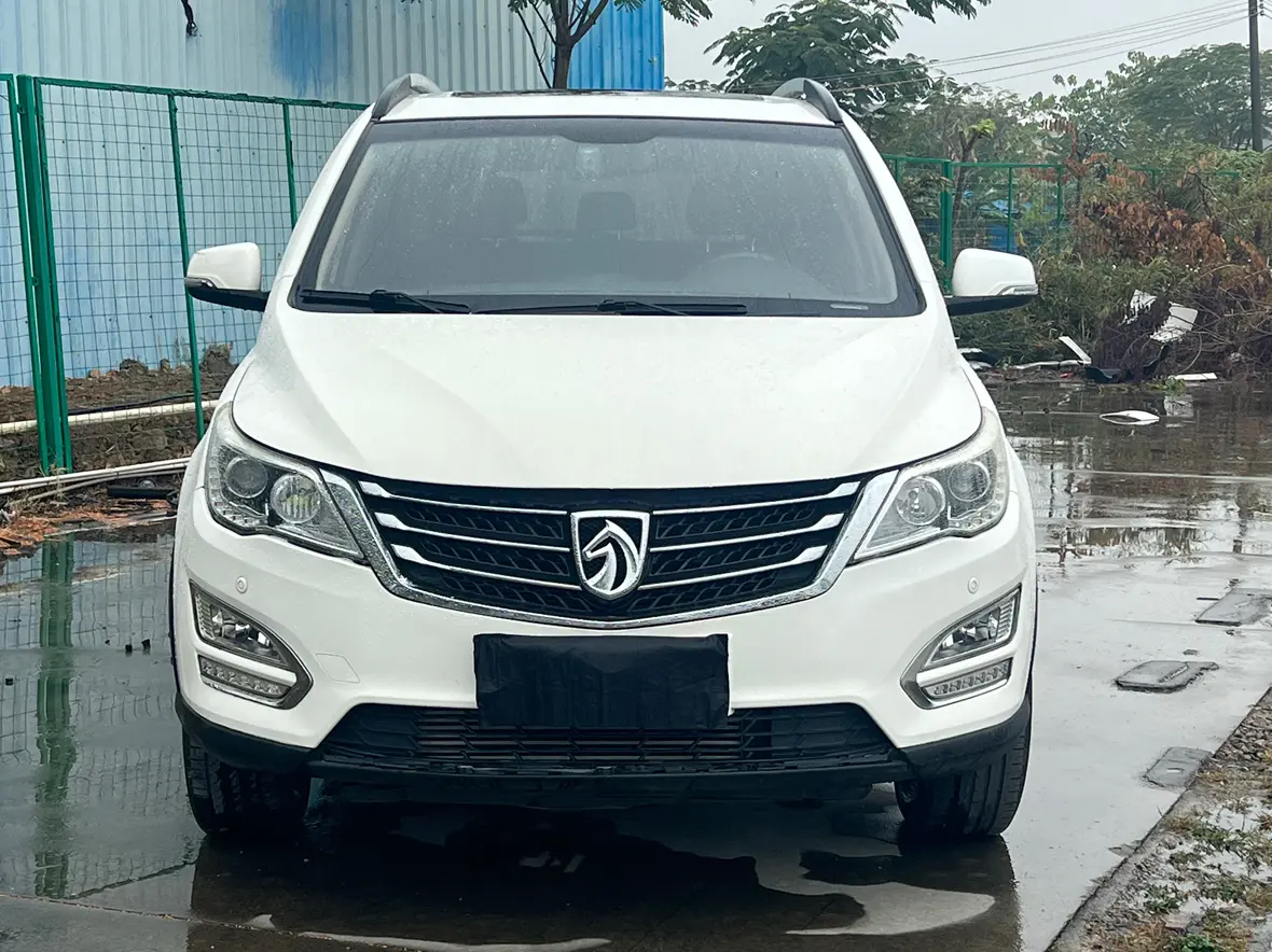 Baojun 560  из Китая