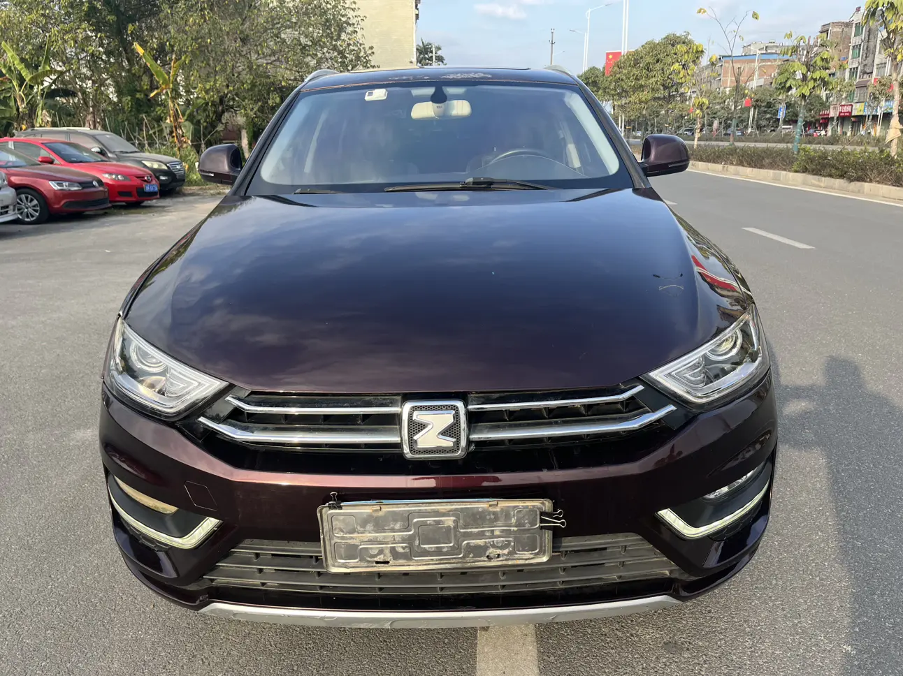 Zotye SR7  из Китая