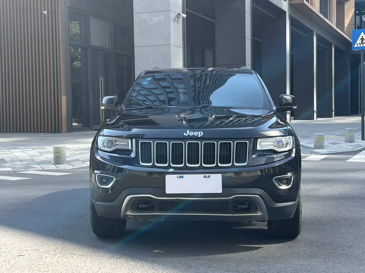 Jeep Grand Cherokee  из Китая