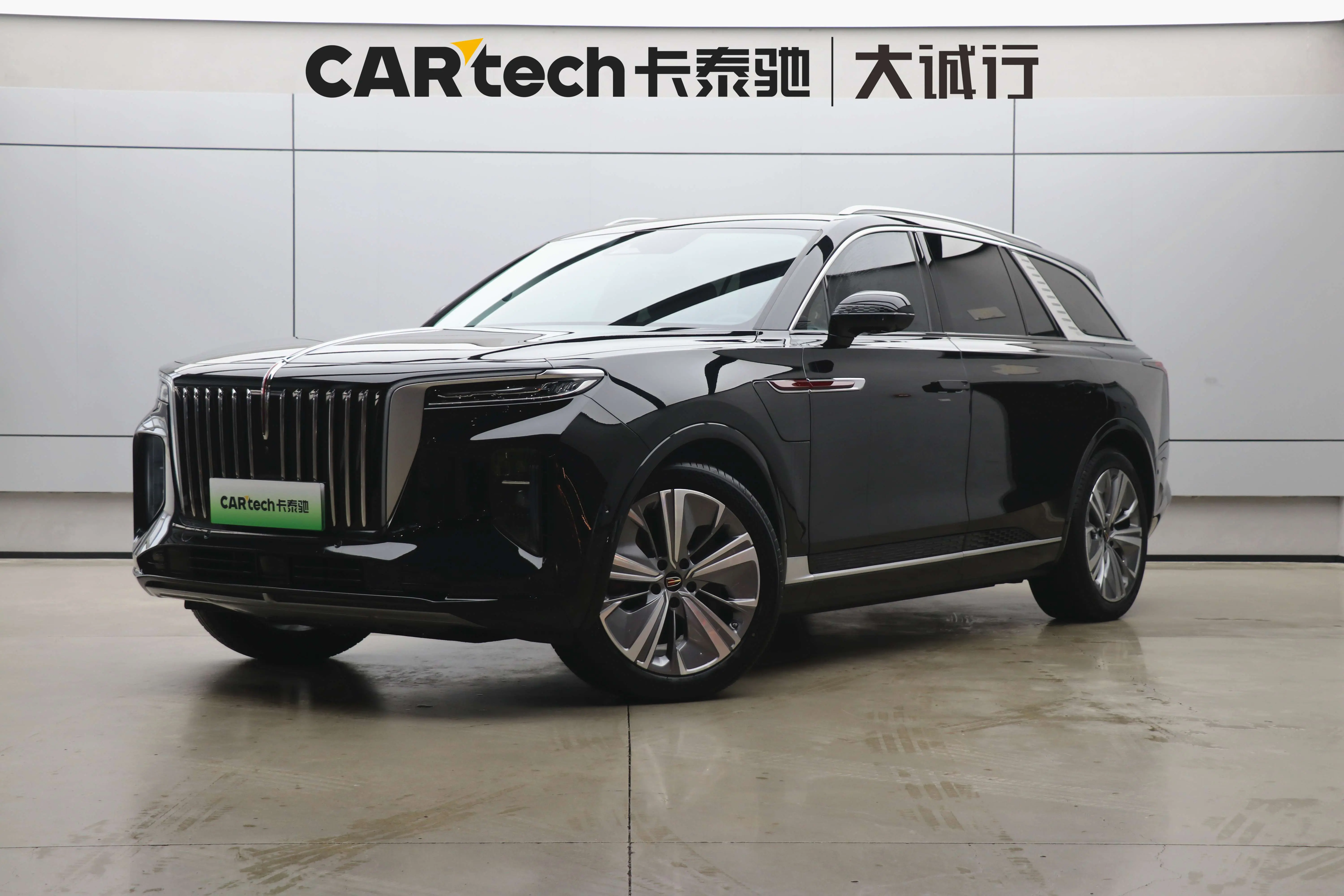 Hongqi E-HS9  из Китая