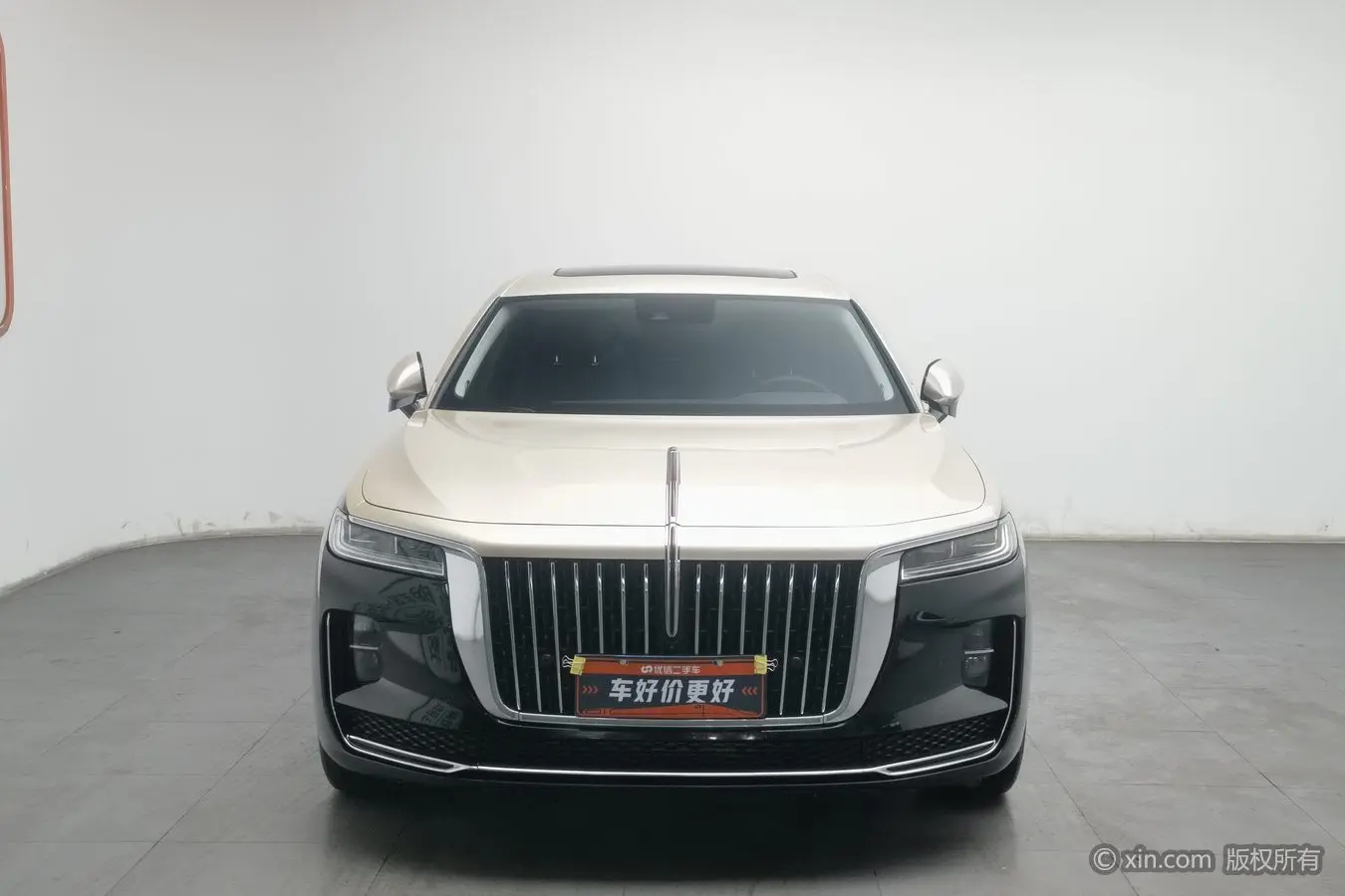 Hongqi H9  из Китая