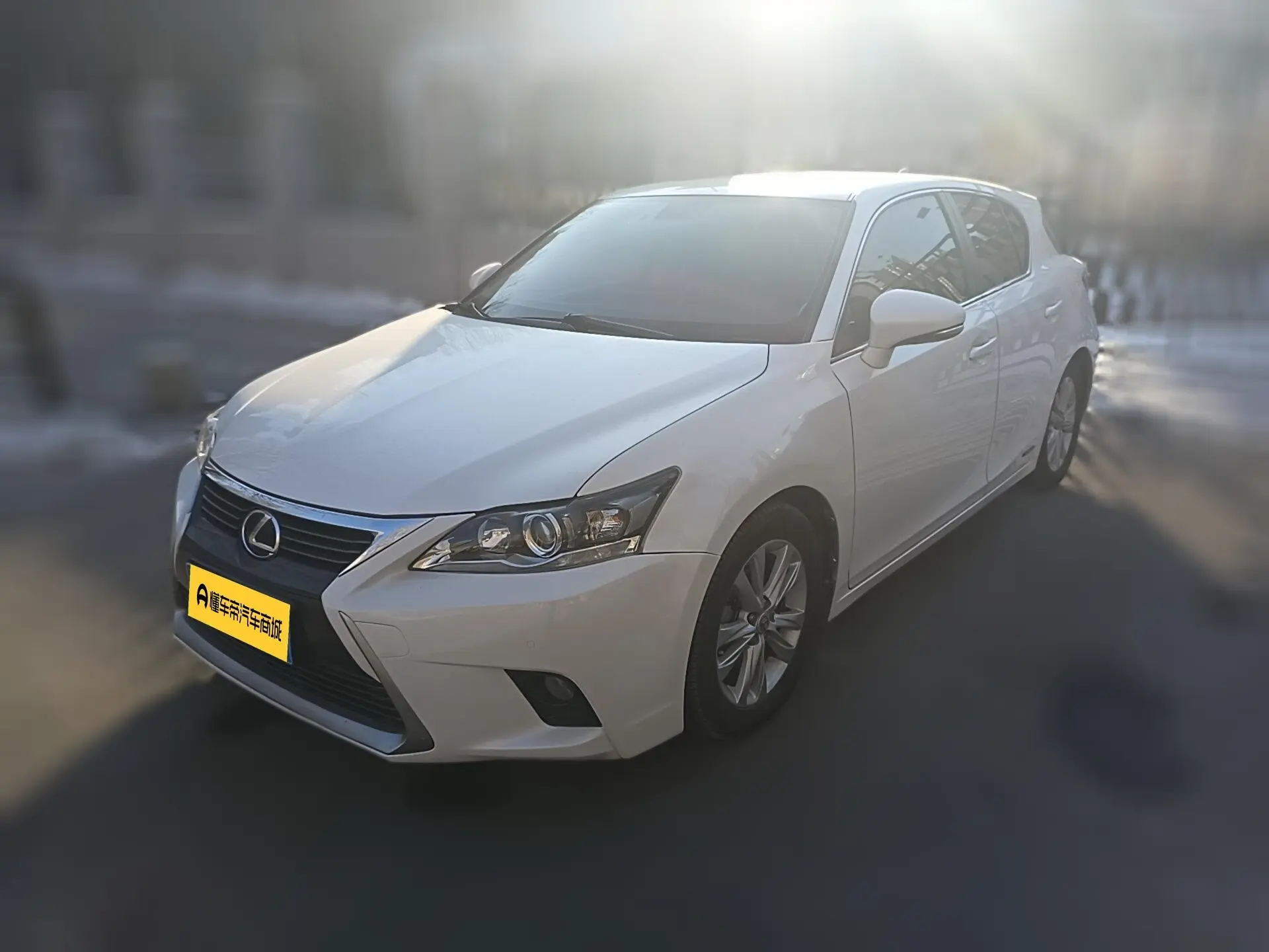 Lexus CT  из Китая
