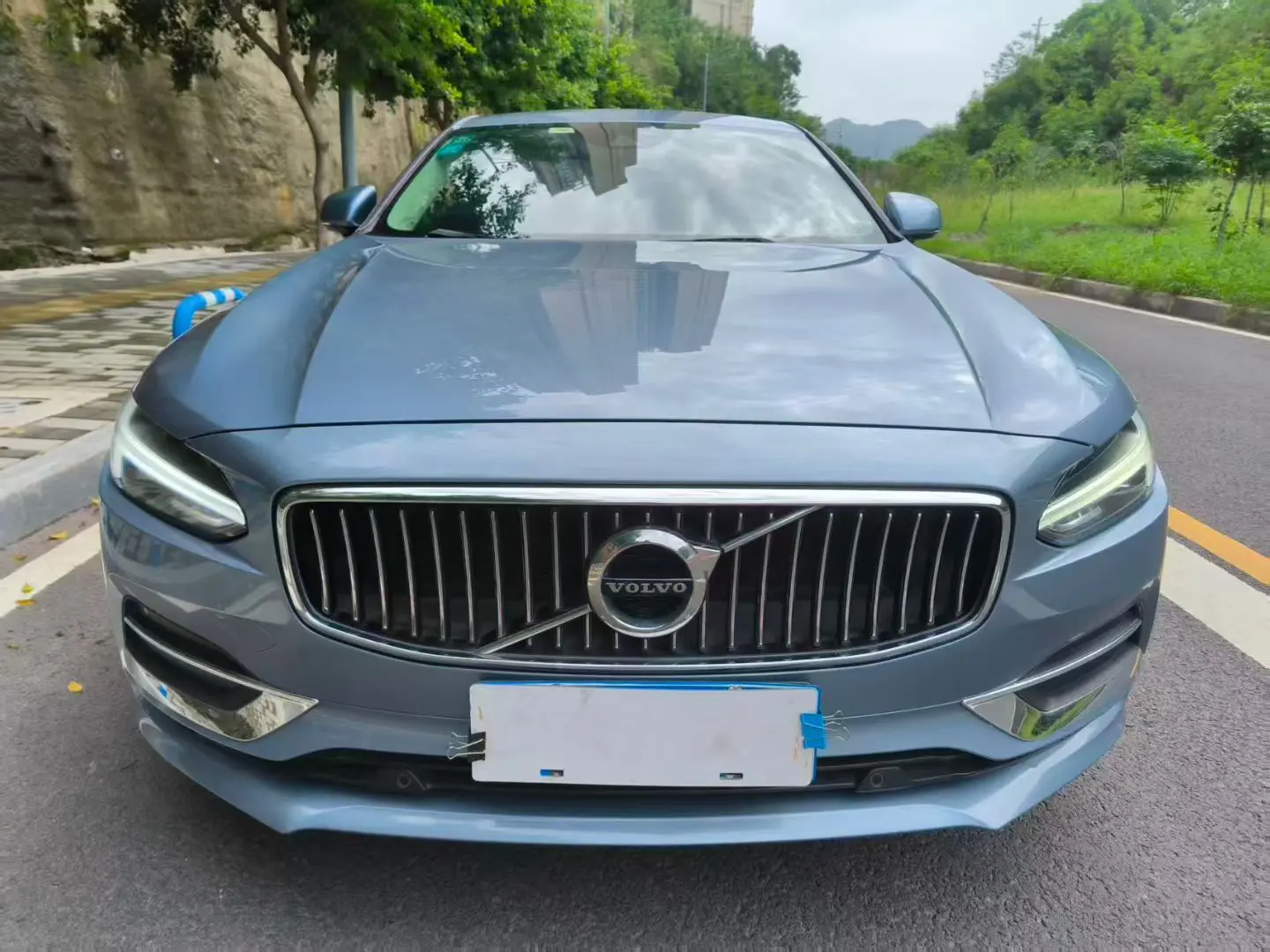 Volvo S90  из Китая