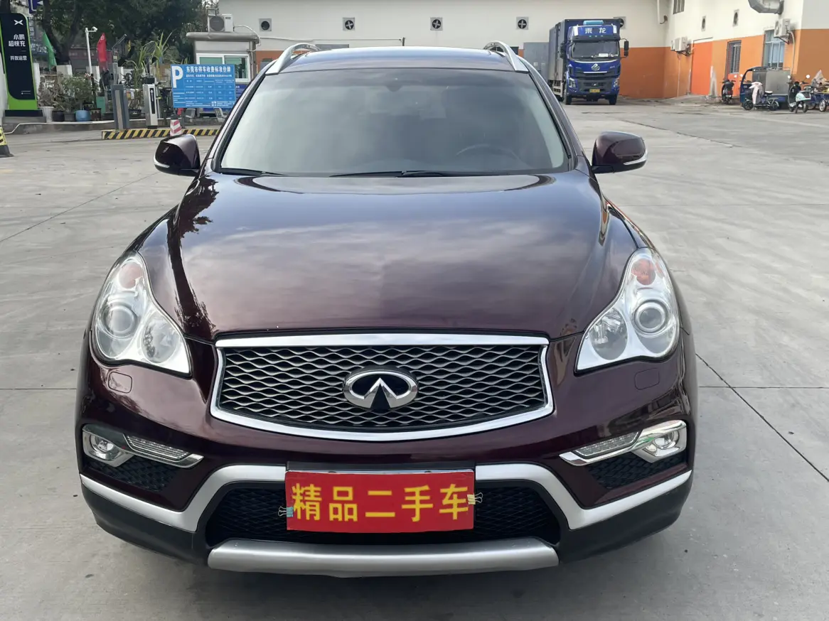Infiniti QX50  из Китая