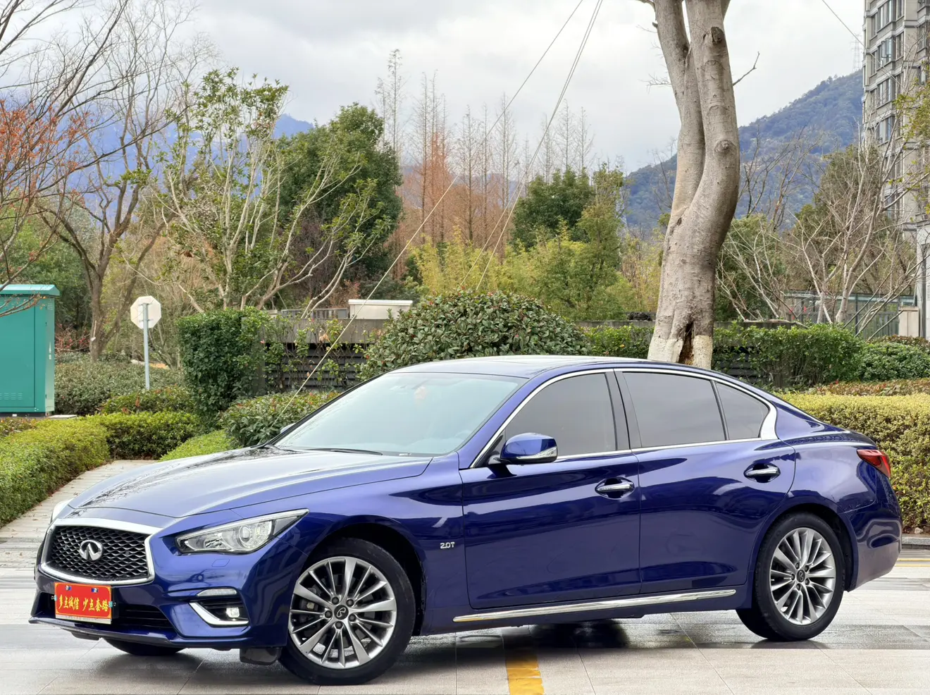 Infiniti Q50L  из Китая