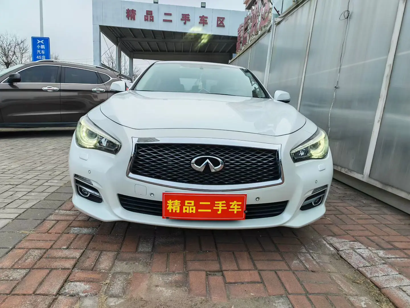 Infiniti Q50L  из Китая