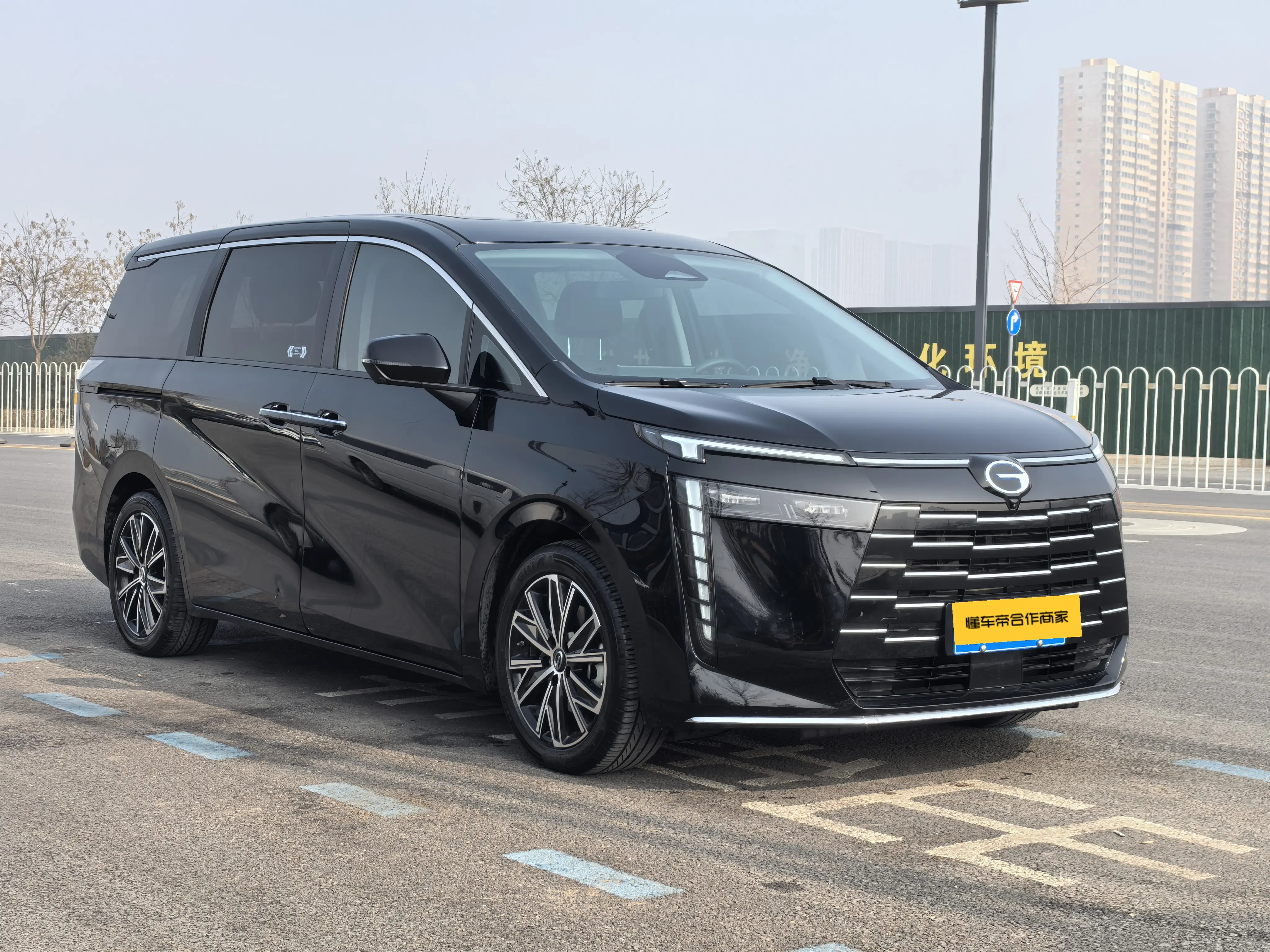 GAC Trumpchi E8  из Китая