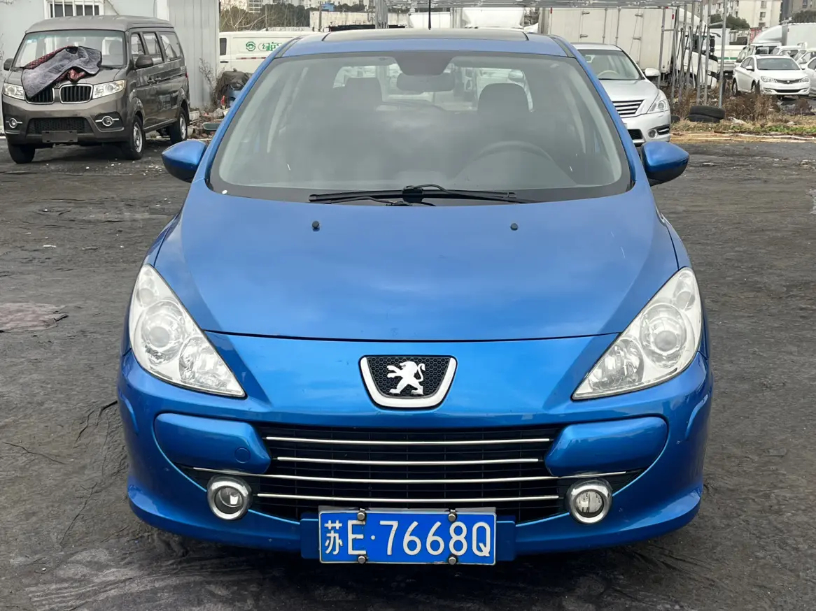 Peugeot 307  из Китая