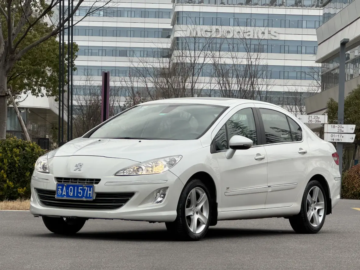 Peugeot 408  из Китая