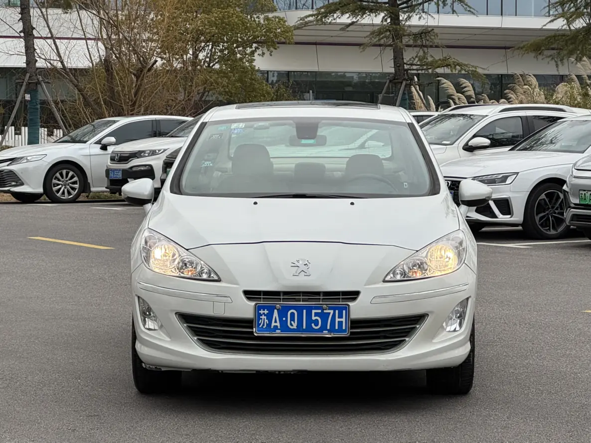 Peugeot 408  из Китая