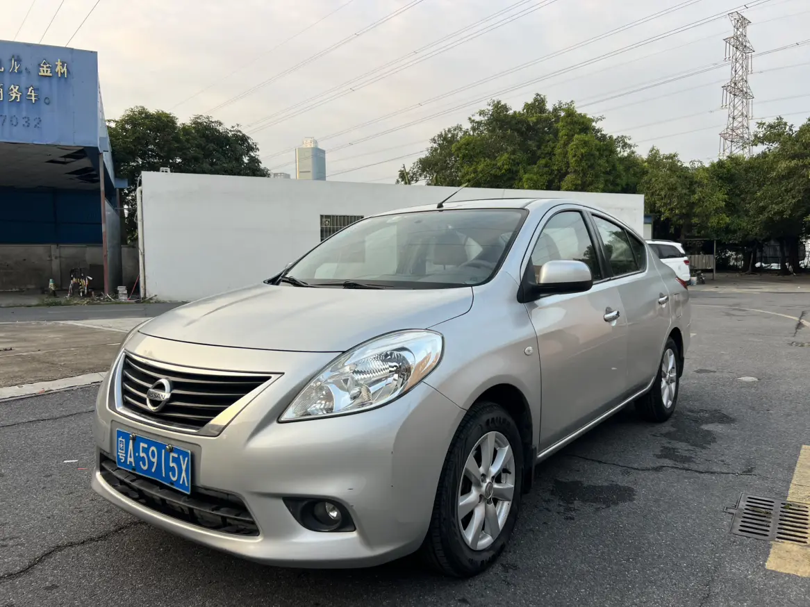 Nissan Sunlight  из Китая