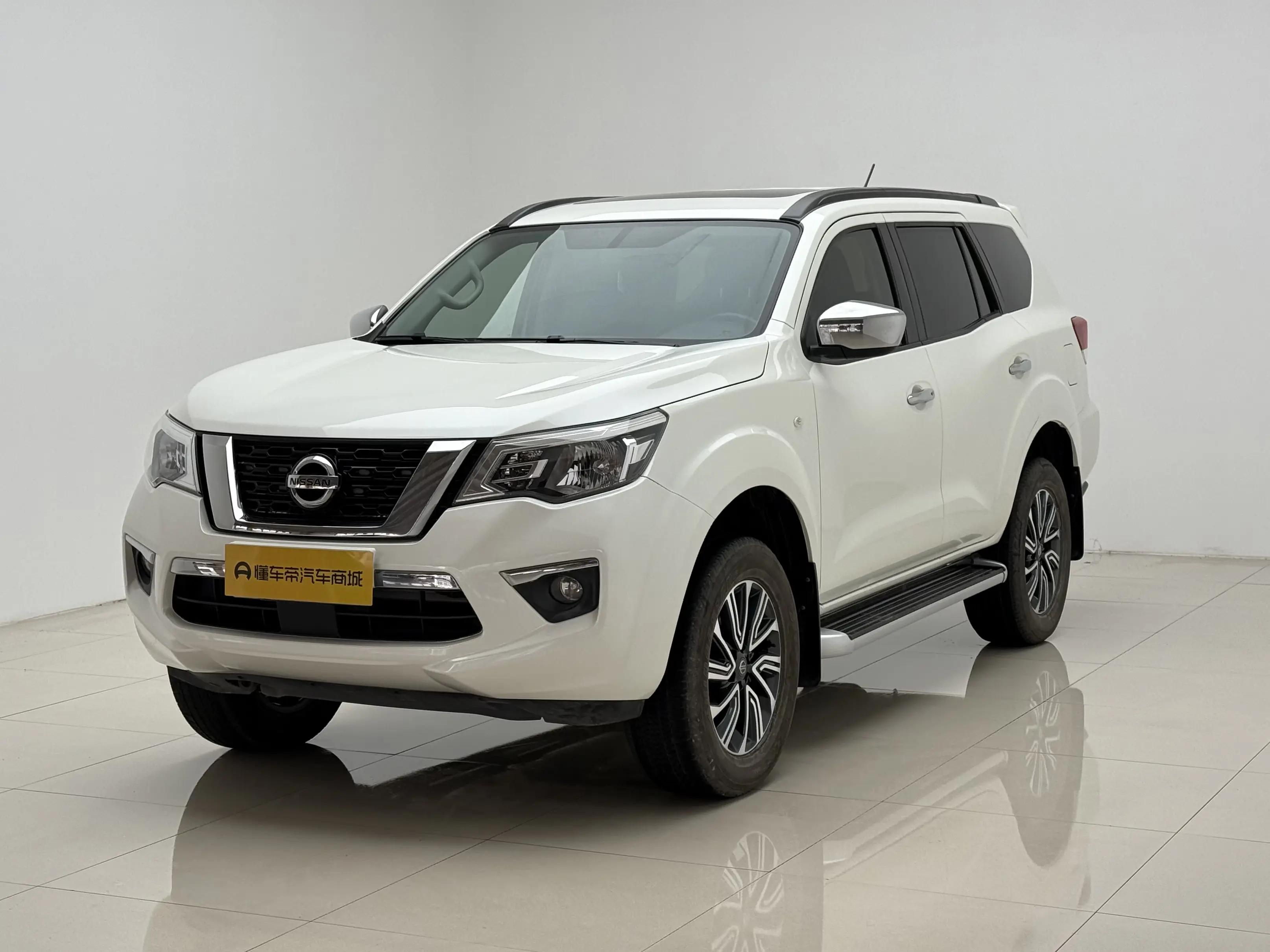 Nissan Tuda  из Китая