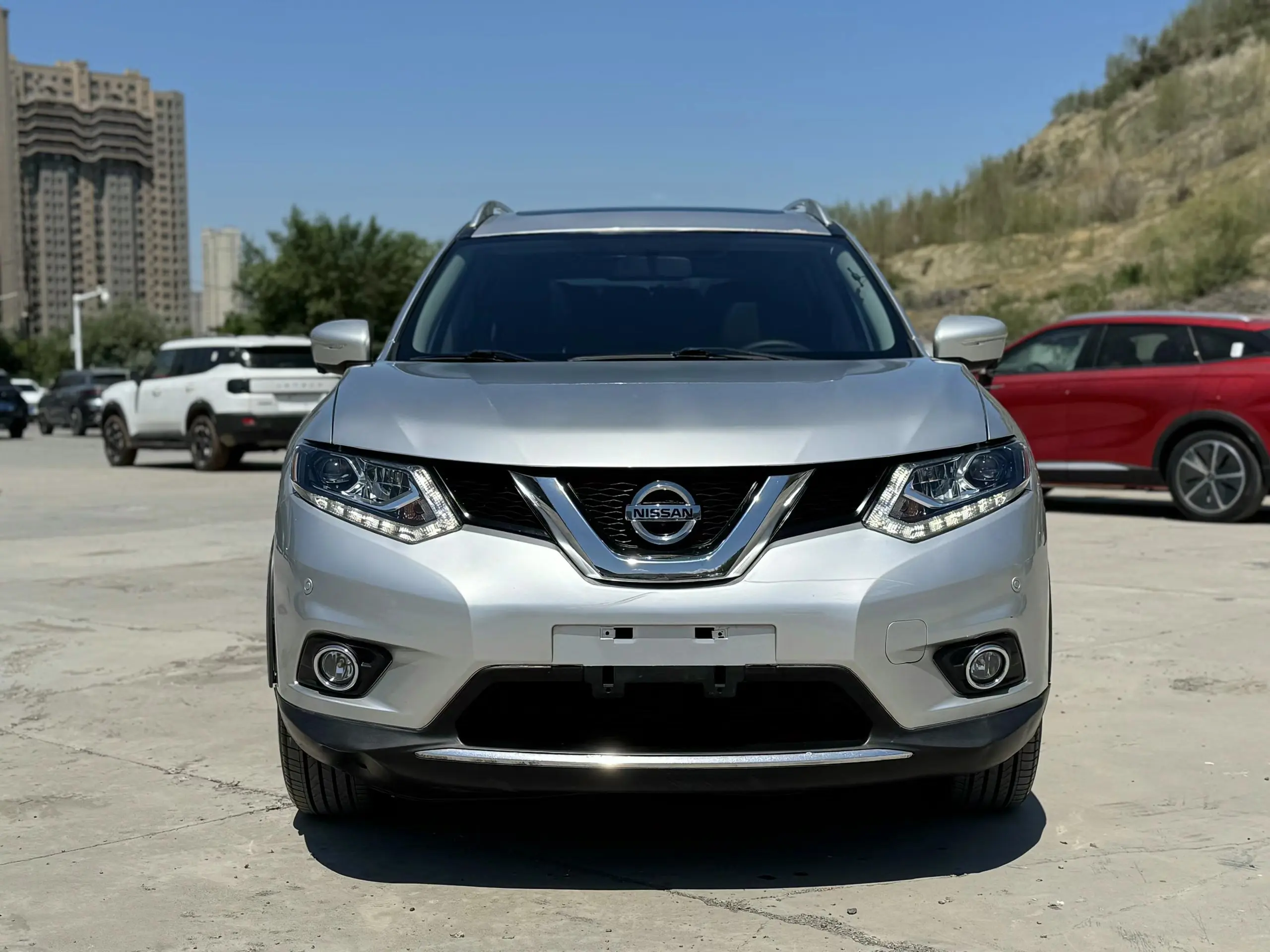 Nissan X-Trail (Qijun)  из Китая