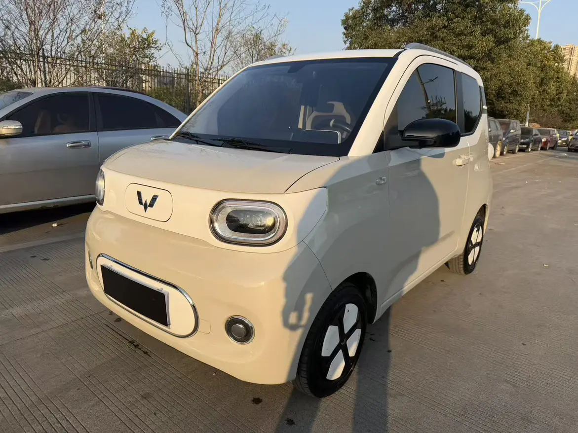 Wuling Hongguang MINIEV  из Китая