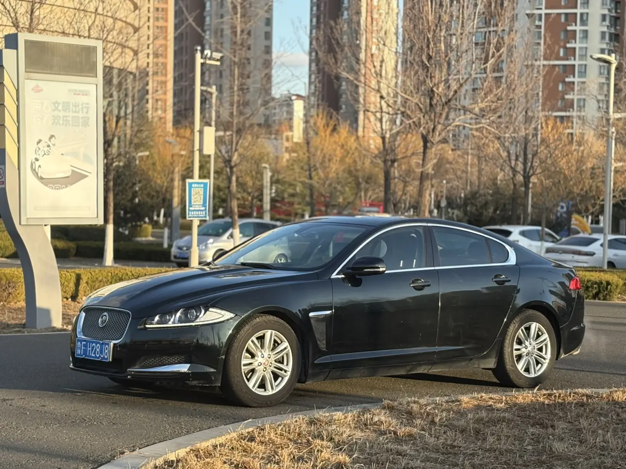 Jaguar XF  из Китая