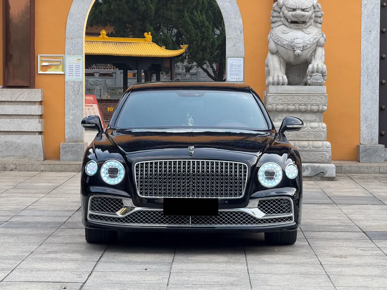 Bentley Galloping  из Китая