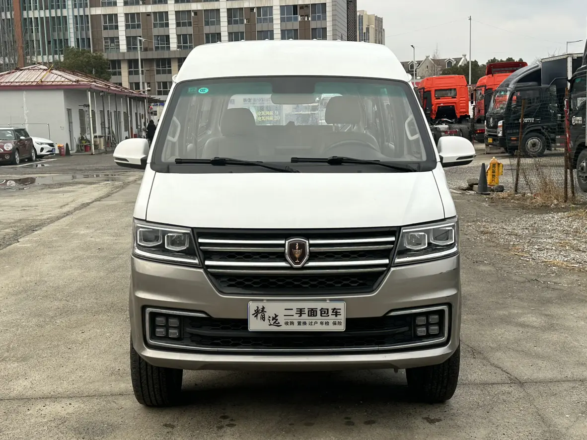 Golden cup New Hiace S  из Китая