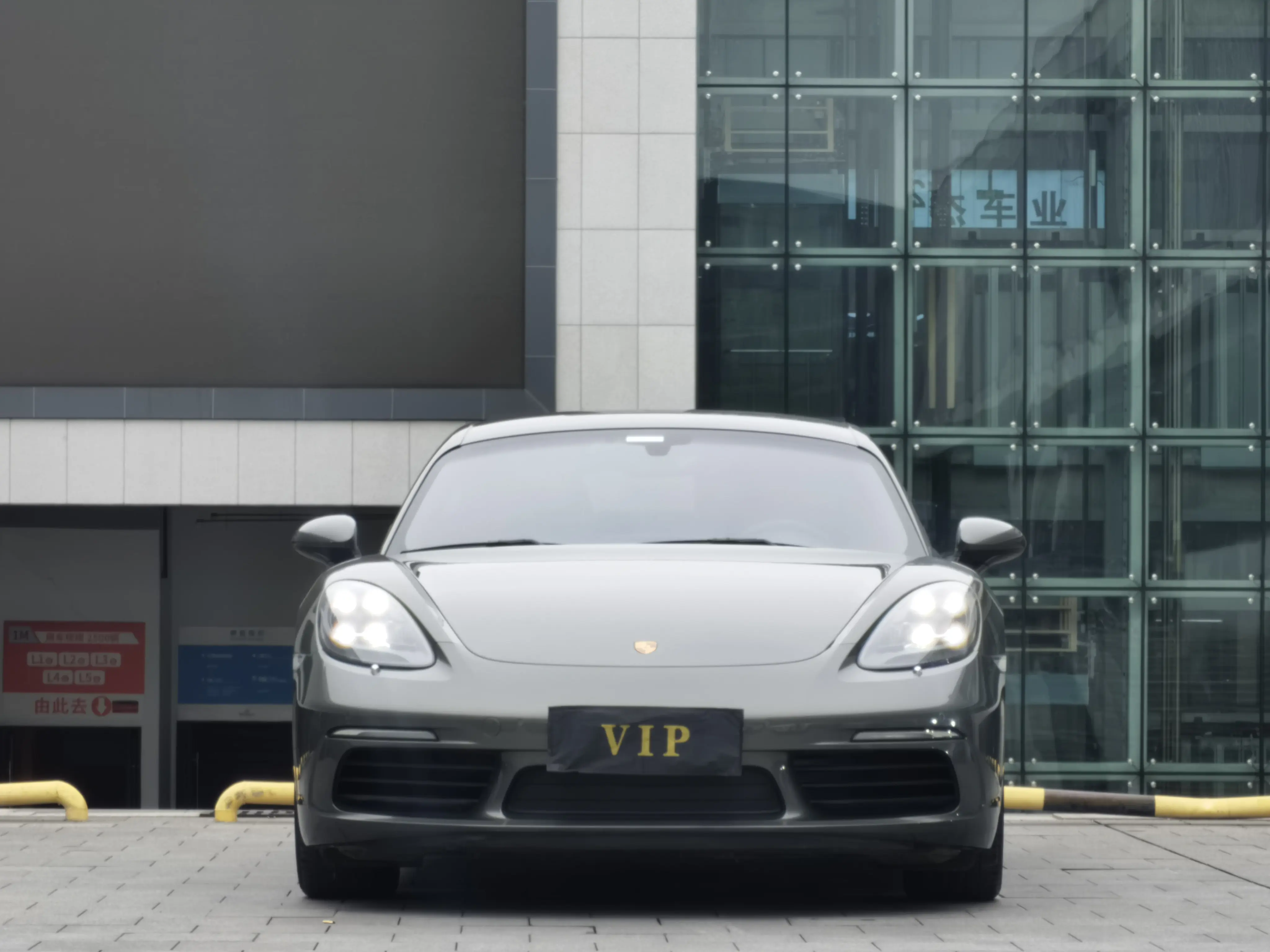 Porsche 718  из Китая