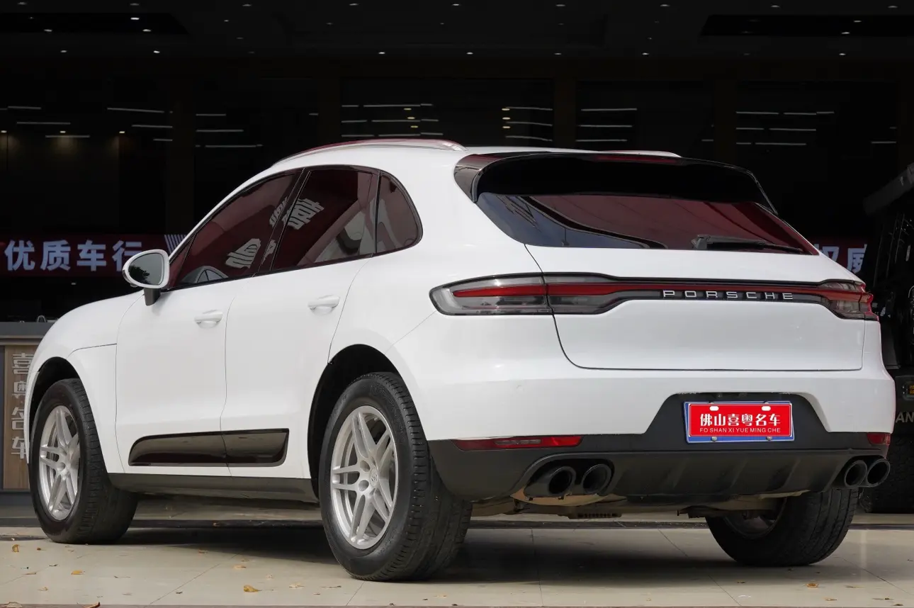 Porsche Macan  из Китая