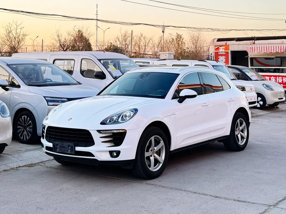 Porsche Macan  из Китая