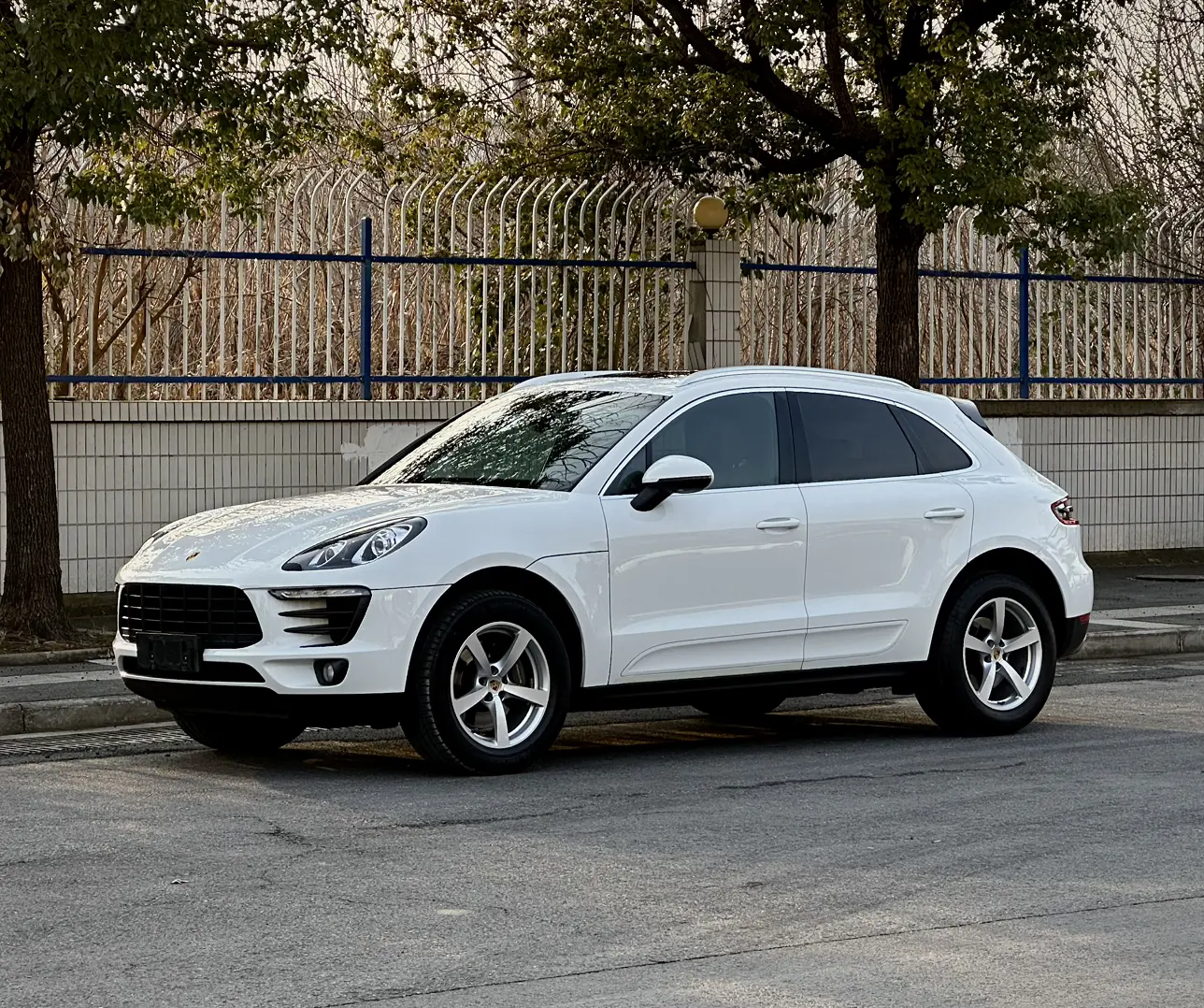 Porsche Macan  из Китая