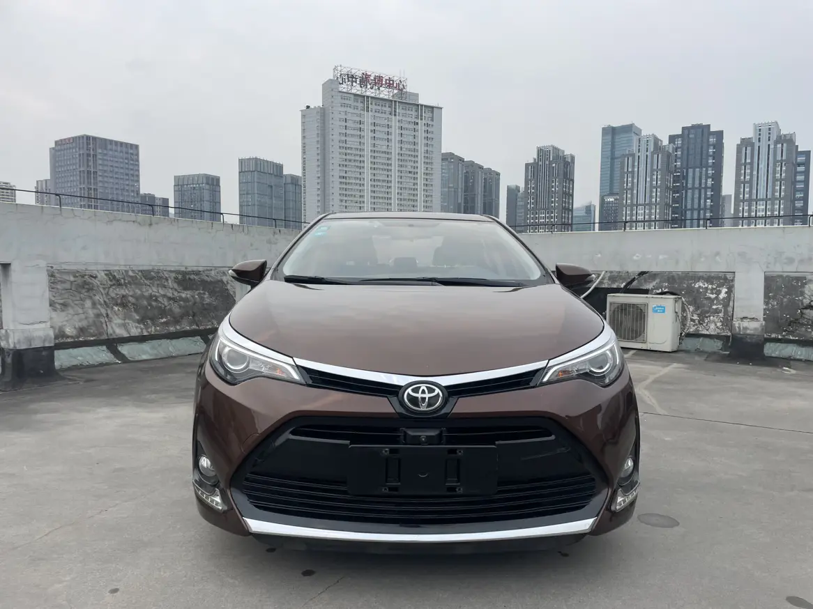 Toyota Levin (Lei Ling)  из Китая