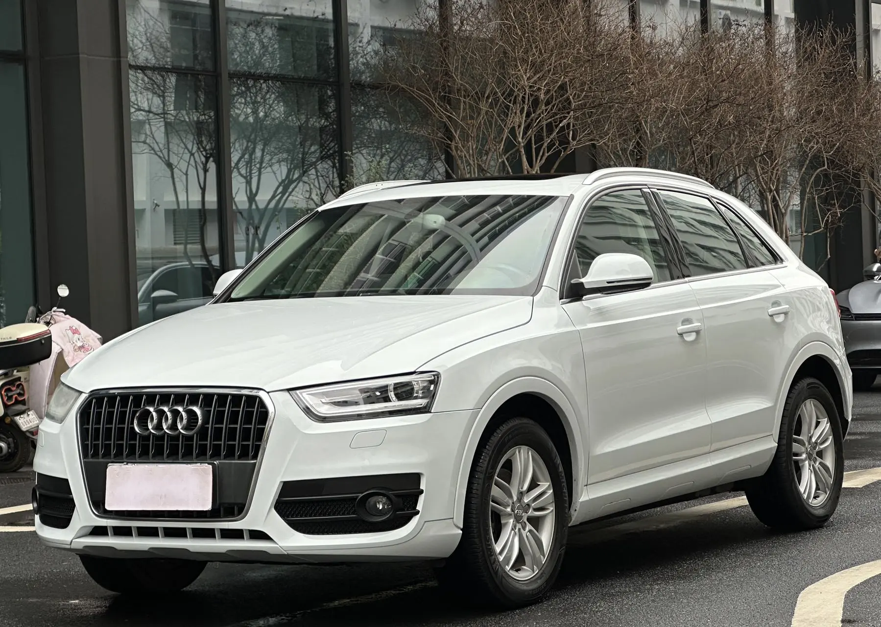 Audi Q3  из Китая