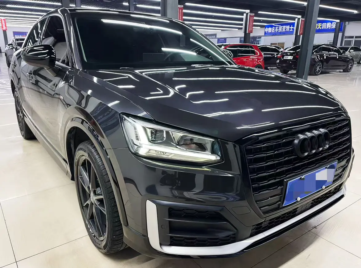 Audi Q2L  из Китая