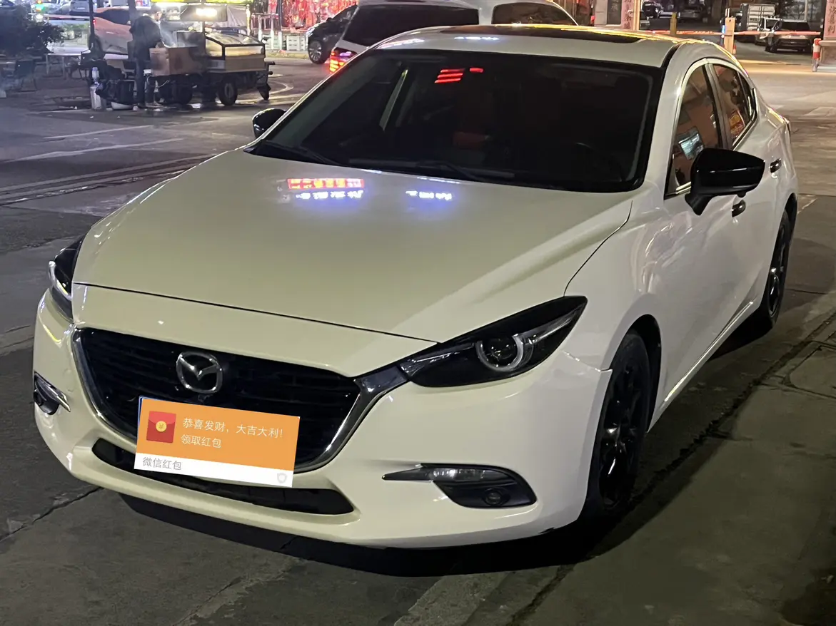Mazda Axela (Mazda3)  из Китая