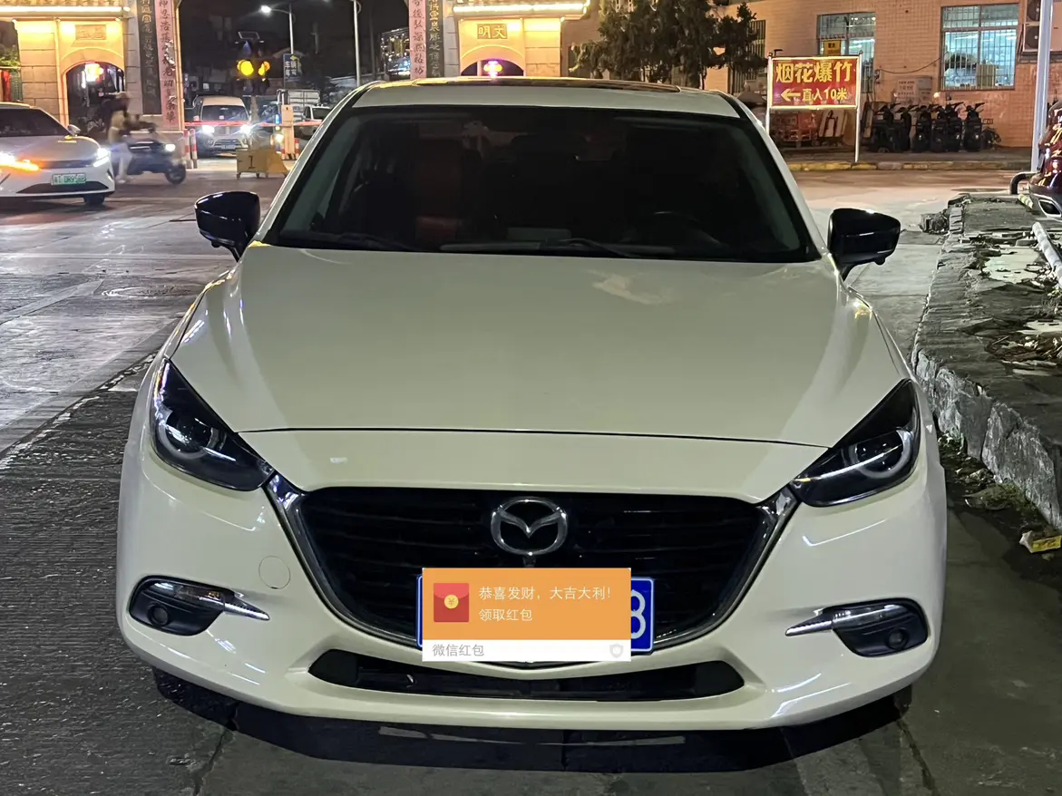 Mazda Axela (Mazda3)  из Китая