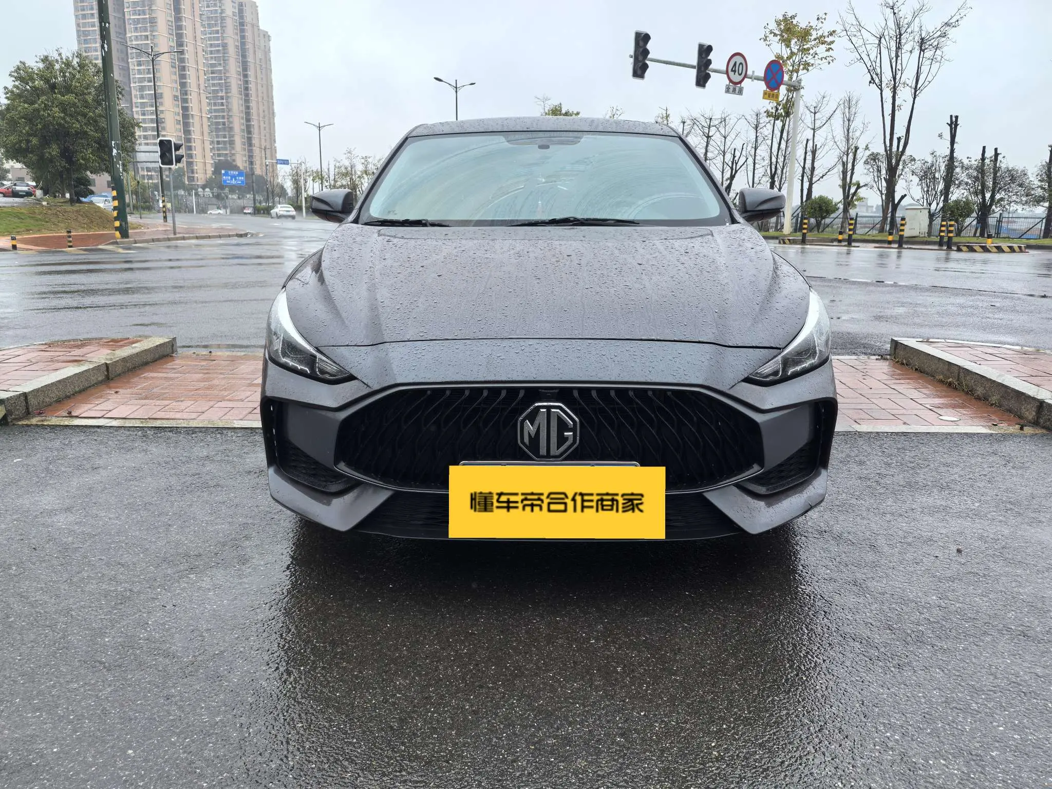 MG 5  из Китая