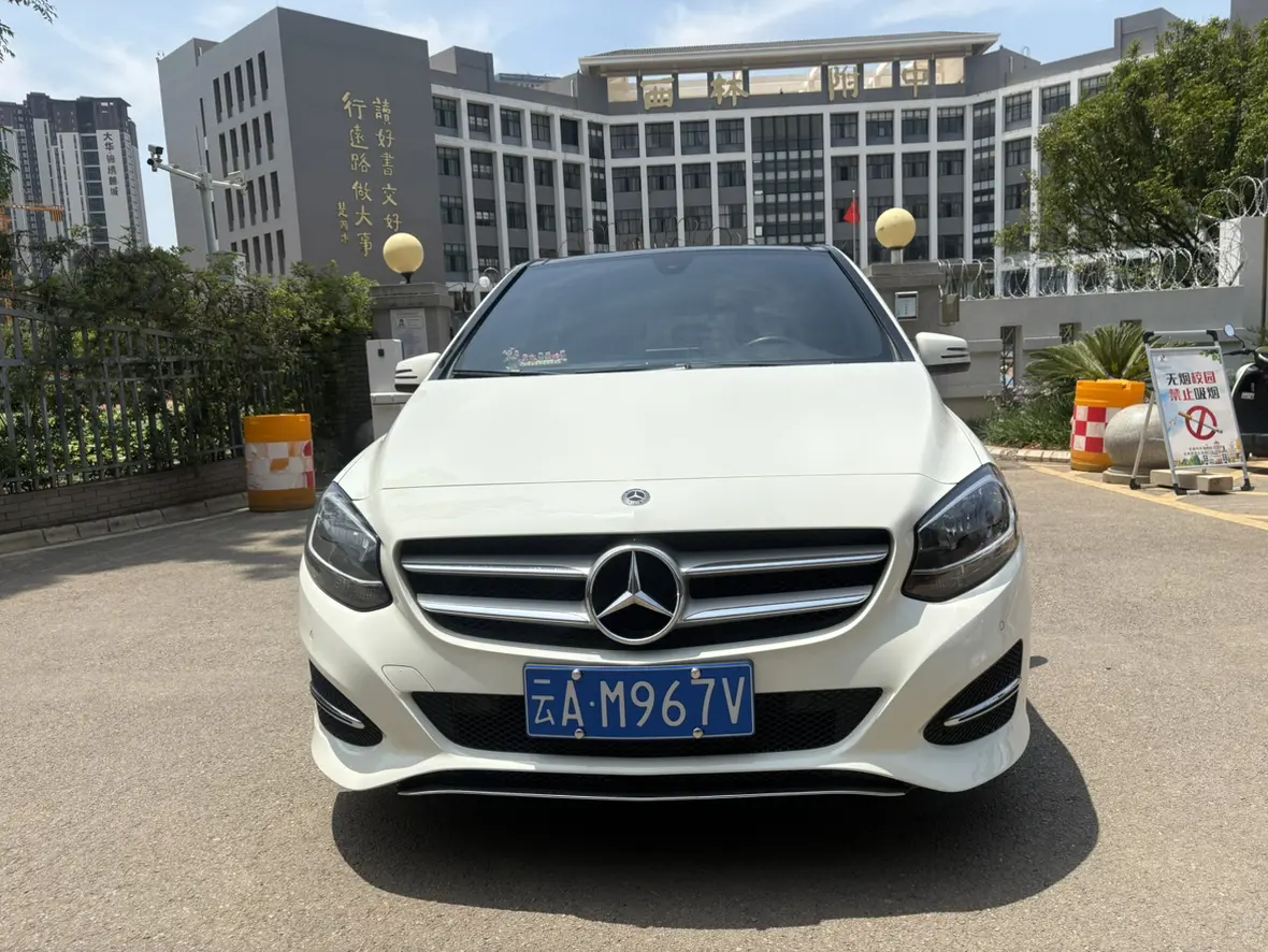 Mercedes-Benz Mercedes Benz B Class  из Китая