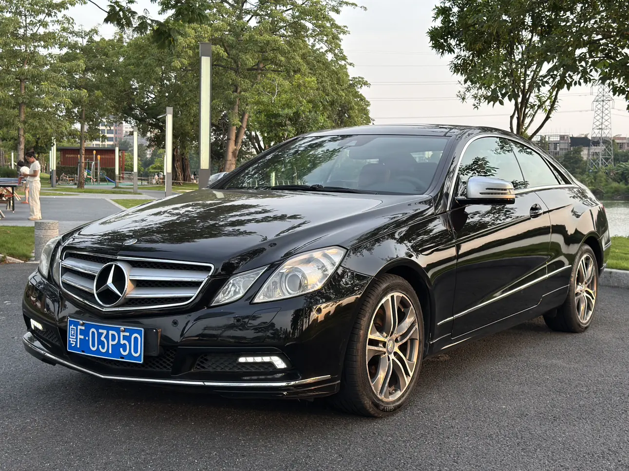 Mercedes-Benz E-Class  из Китая