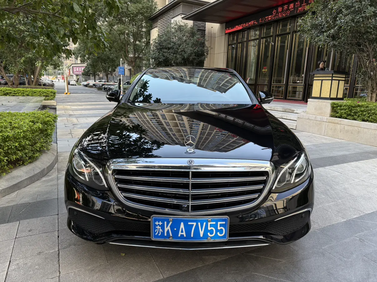 Mercedes-Benz E-Class  из Китая