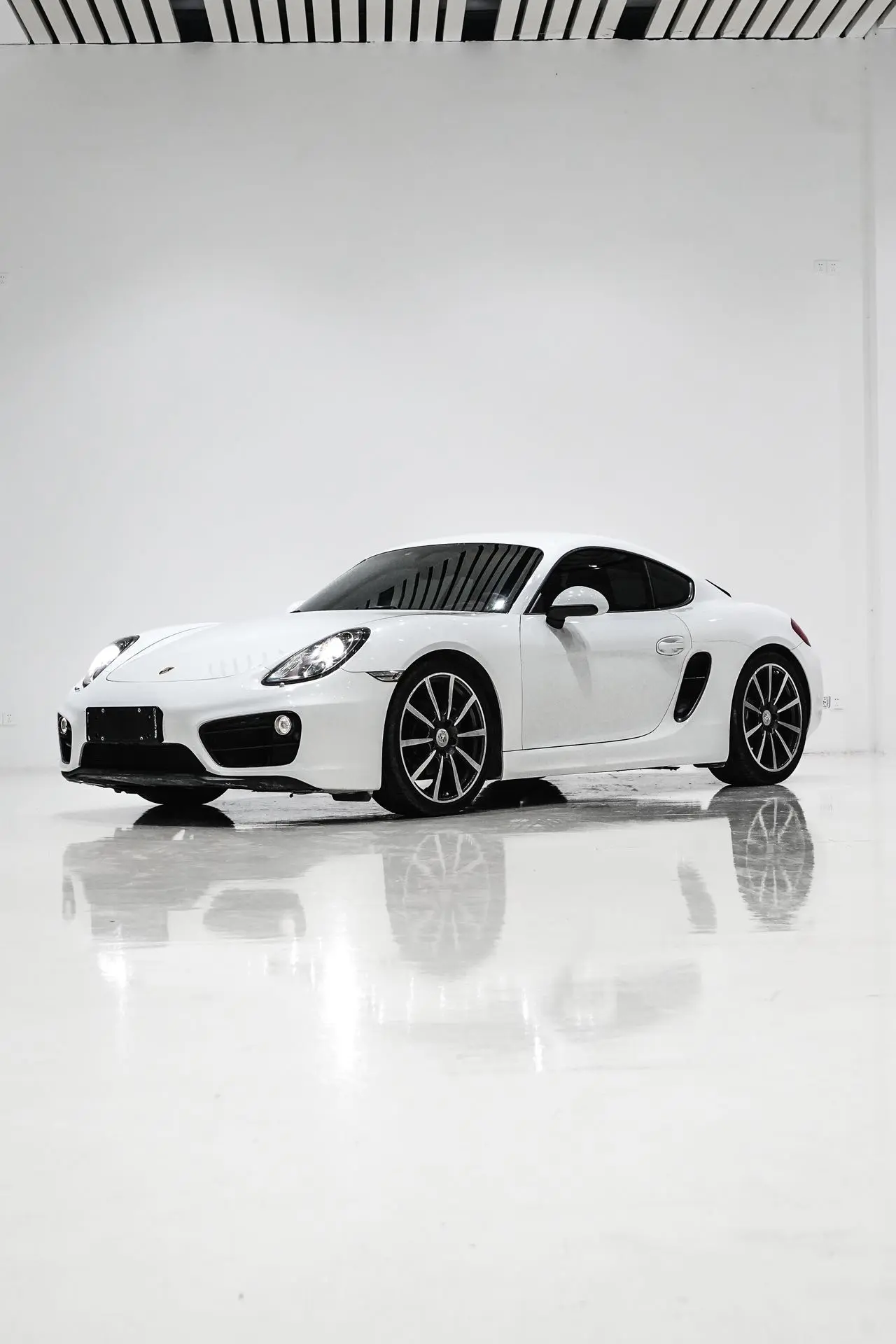 Porsche Cayman  из Китая