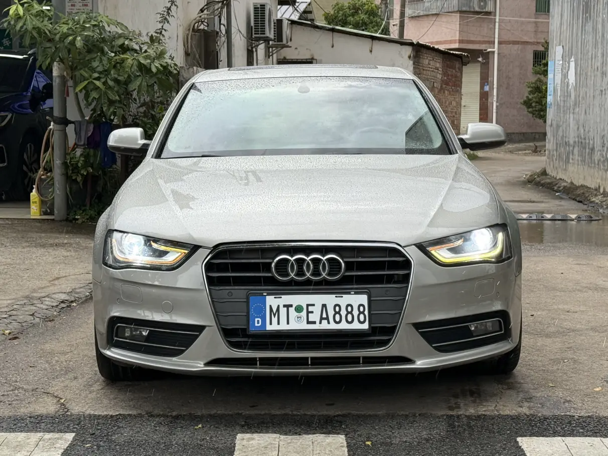 Audi A4L  из Китая