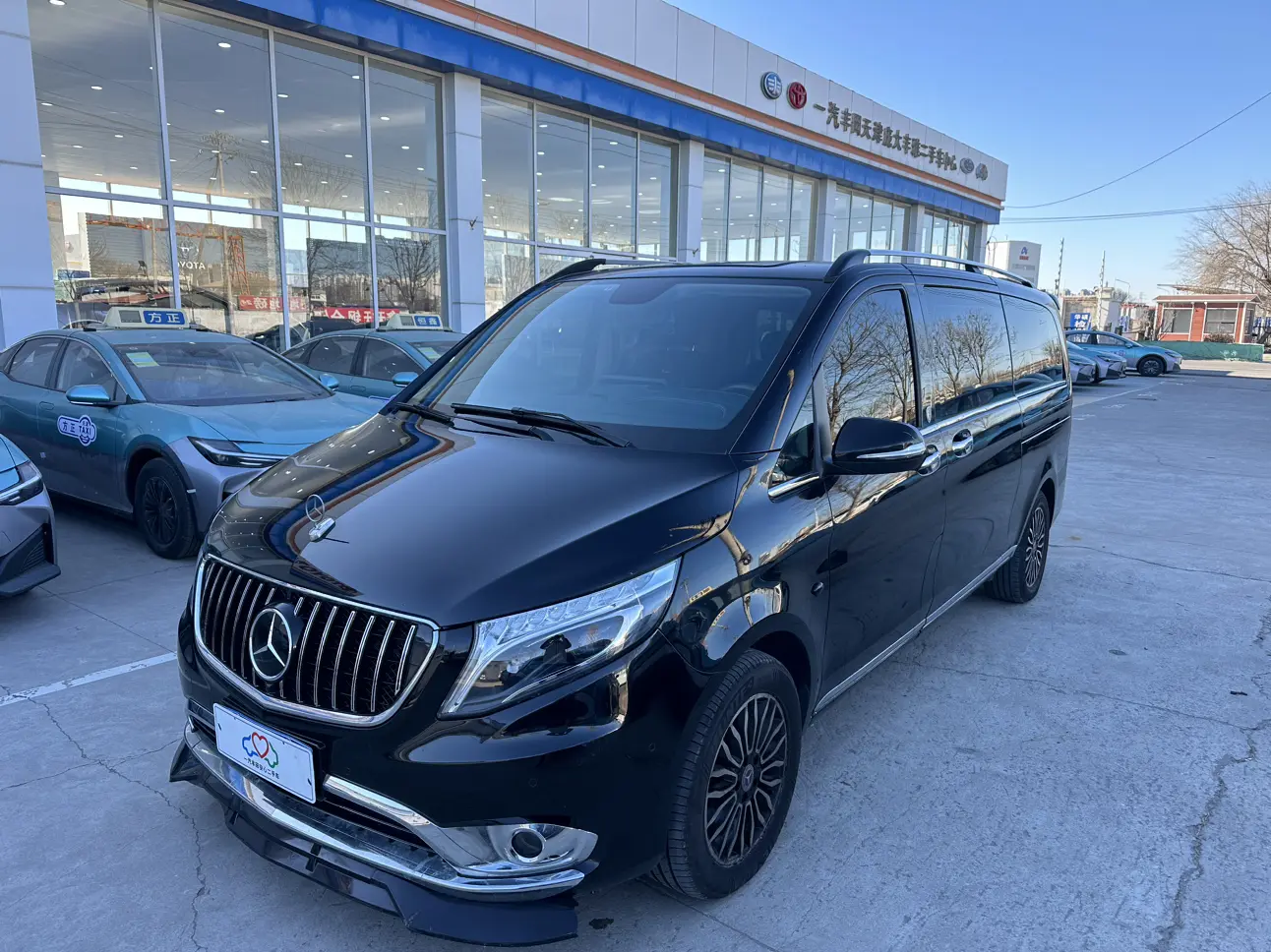 Mercedes-Benz Vito  из Китая