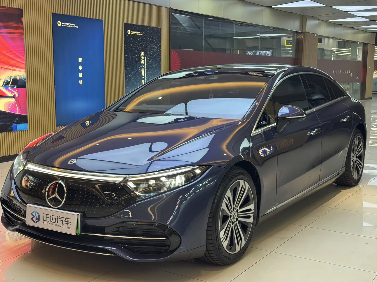 Mercedes-Benz EQS  из Китая