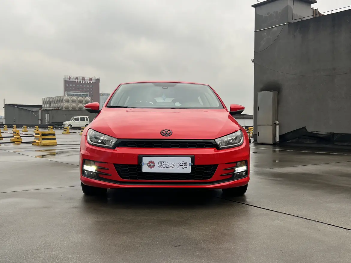 Volkswagen Scirocco  из Китая