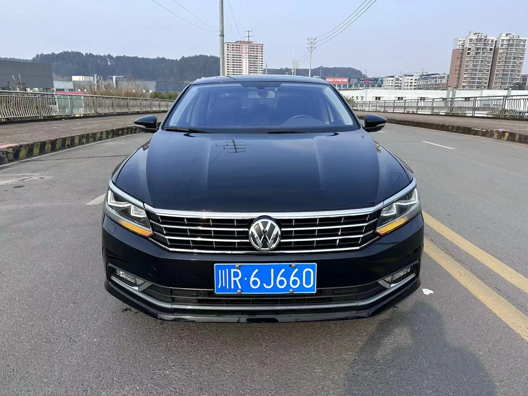 Volkswagen Passat  из Китая