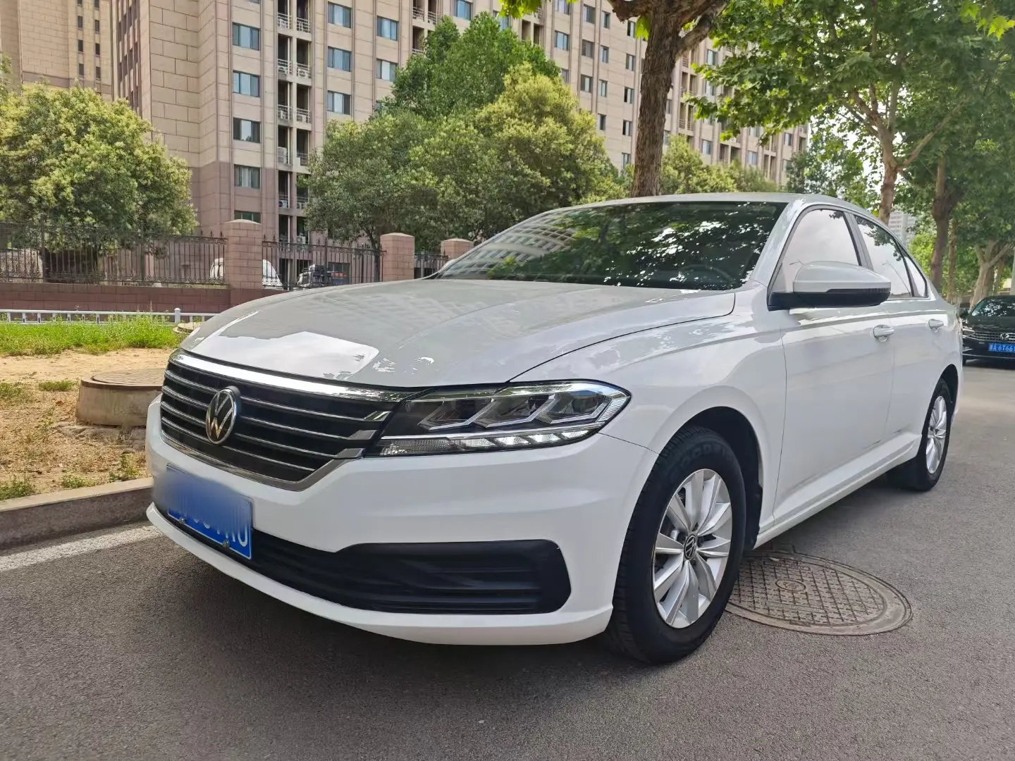 Volkswagen Lavida  из Китая