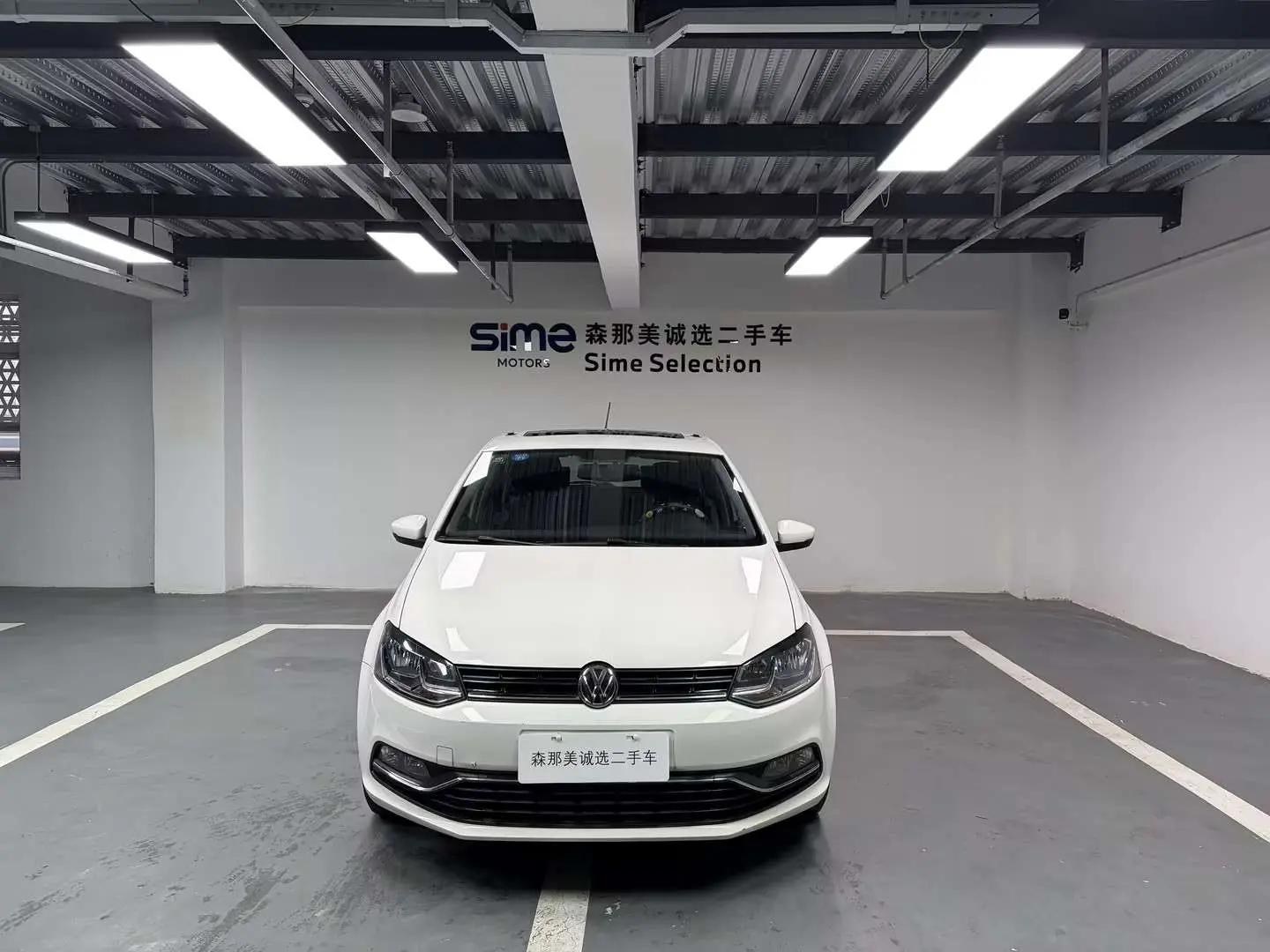 Volkswagen Polo  из Китая