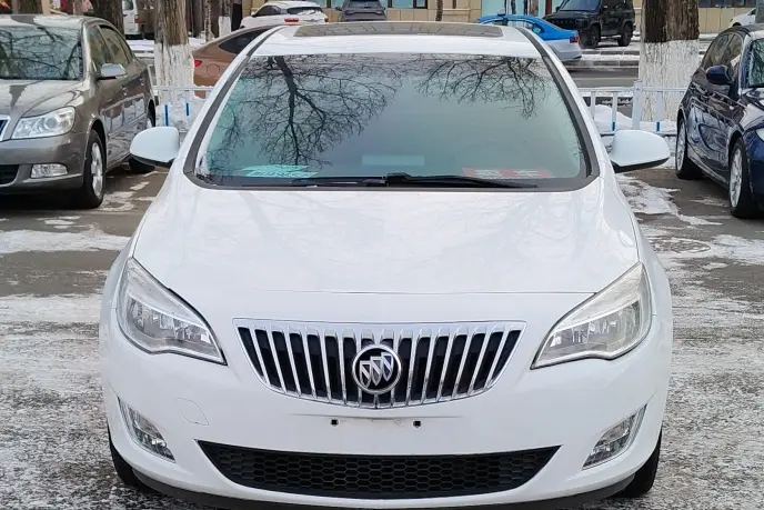 Buick Yinglang  из Китая