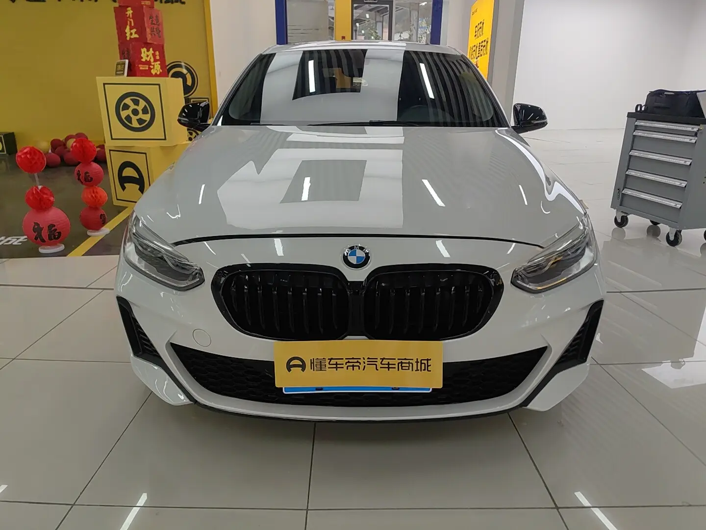 BMW 1 Series  из Китая