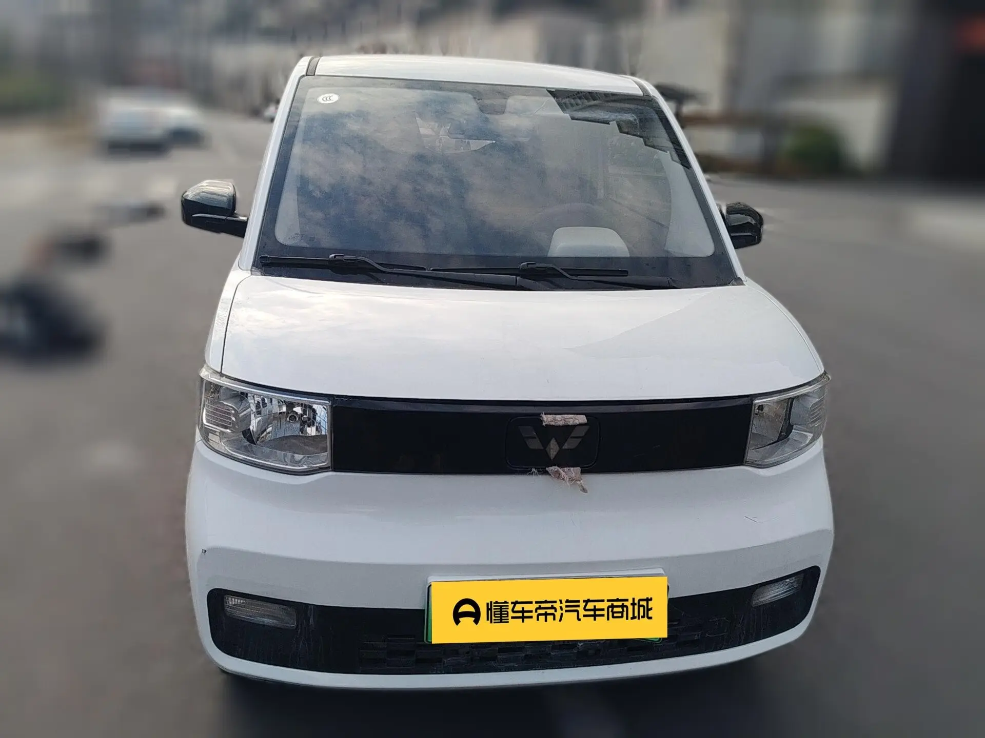 Wuling Hongguang MINIEV  из Китая