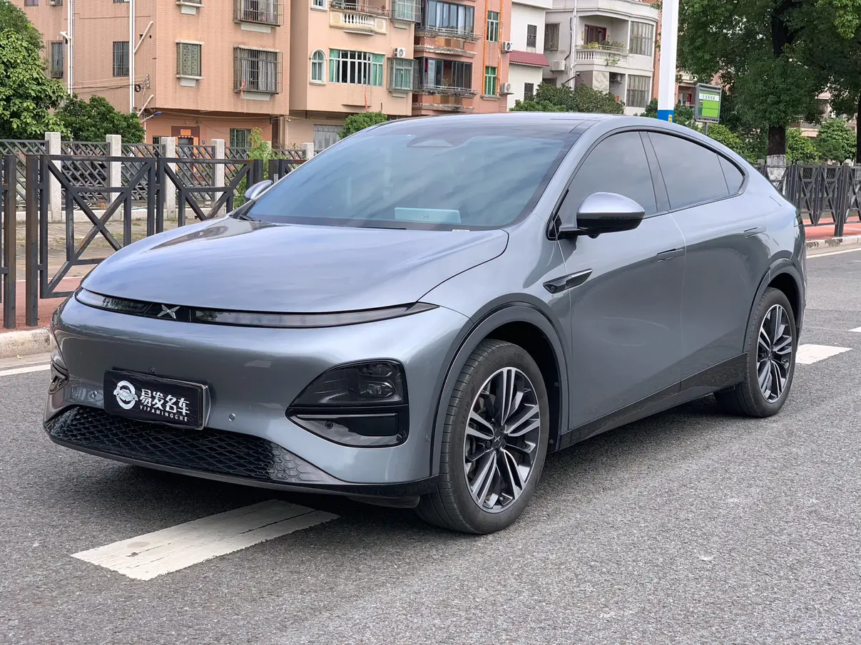 Xpeng G6  из Китая