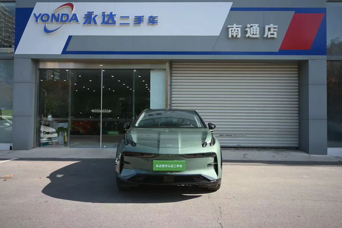 ZEEKR X  из Китая